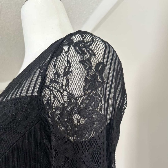 GUESS black unconventional lace Whimsigoth Coquette Dark Fairy Gothic longsleeve - Picture 3 of 8